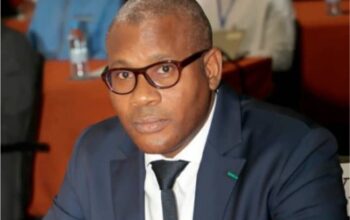 Ministère de l’économie numérique : Les adieux émouvants d’Isaac Sissokho à ses collègues