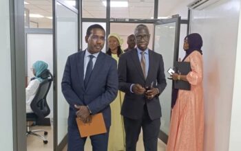 Le DG de Sonatel en visite chez GAINDE 2000 : une convergence stratégique pour un Sénégal digital