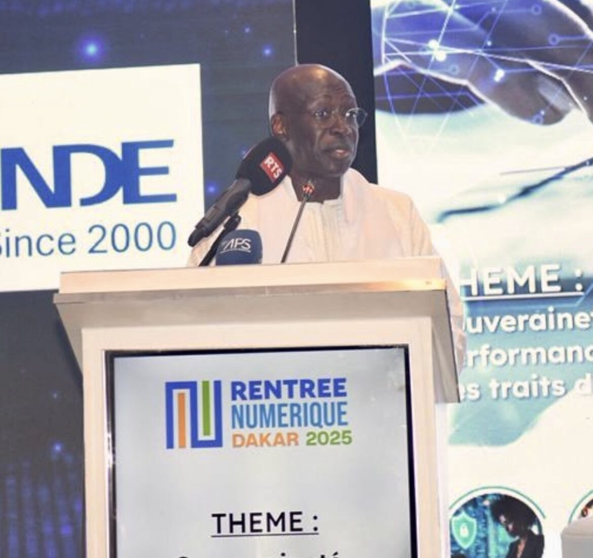 Rentrée Numérique 2025 : Professeur Abdoullah Cissé consacre son premier cours magistral de l’année à la traversée du fleuve numérique !