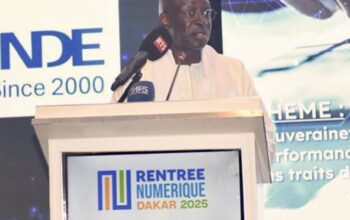 Rentrée Numérique 2025 : Professeur Abdoullah Cissé consacre son premier cours magistral de l’année à la traversée du fleuve numérique !