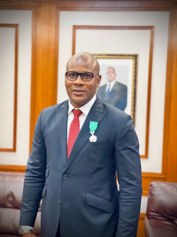 Réguler en Afrique à l’ère des innovations disruptives du numérique : le nouveau livre de Dr Isaac Sissokho dédicacé le 29 novembre à Dakar