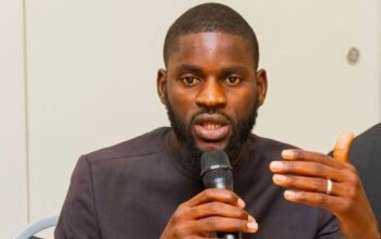 Mettre fin aux violences numériques : les 16 recommandations d’Assane Sy pour un espace digital plus sûr